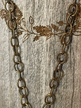 Load image into Gallery viewer, Bronze Chain Medallion Necklace
