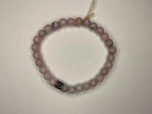Load image into Gallery viewer, Light Mauve Agate Beaded Stretch Bracelet
