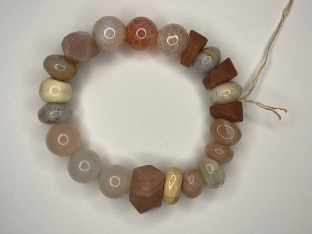 Rose Quartz & Shell Mix Beaded Stretch Bracelet