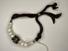 Load image into Gallery viewer, Howlite &amp; Leather Bracelet
