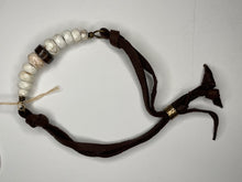 Load image into Gallery viewer, Howlite &amp; Leather Bracelet
